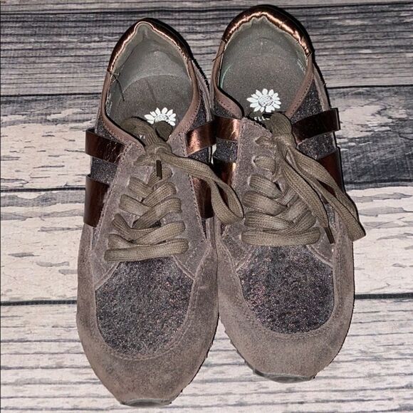 Yellow Box Brown Shoes Size 8.5 - Picture 1 of 5